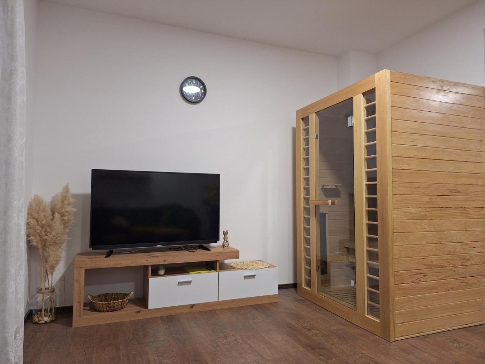 Kraljeva Hiza - Apartmani I Sobe Kralj Sveti Martin Na Muri Exteriér fotografie